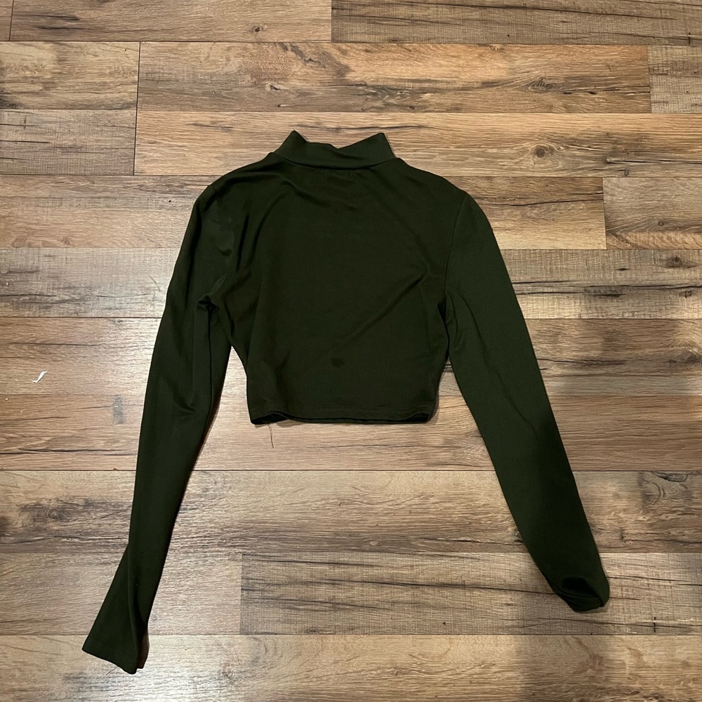 Army Green cropped turtle neck